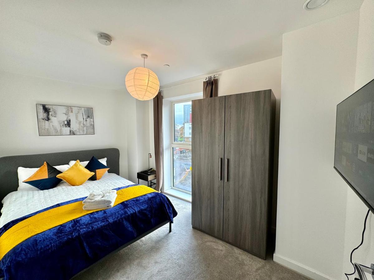 3Bedroom, 2Bathroom, Balcony,Luxury Flat Westfield Londres Exterior foto
